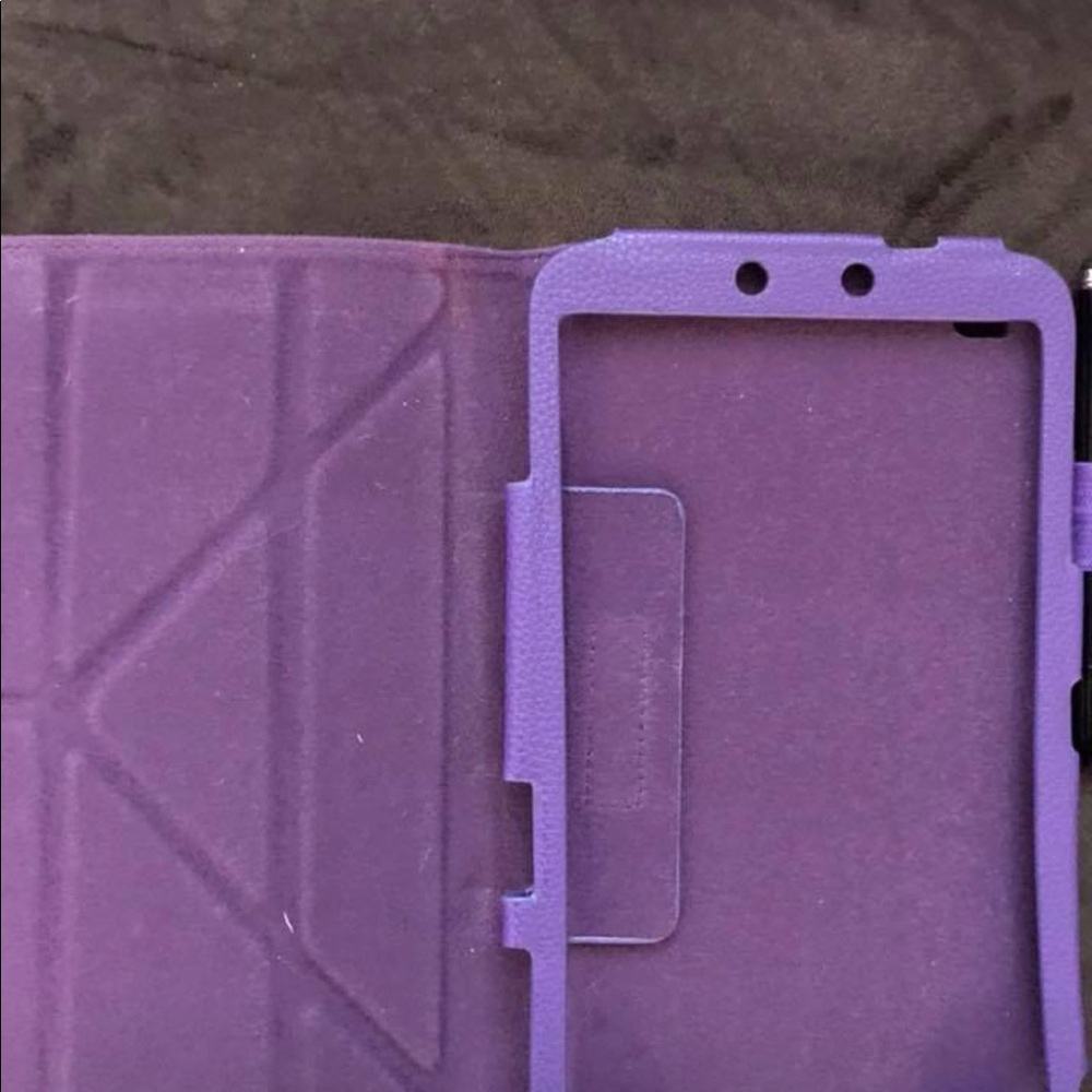 Tablet case - Picture 2 of 2